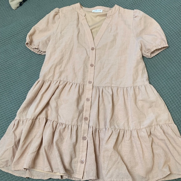 Vestique Dress - Picture 2 of 5